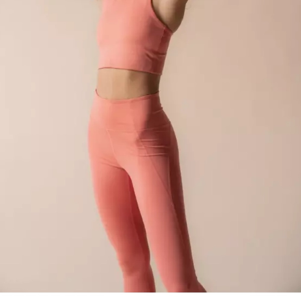 Girlfriend collective compression leggings